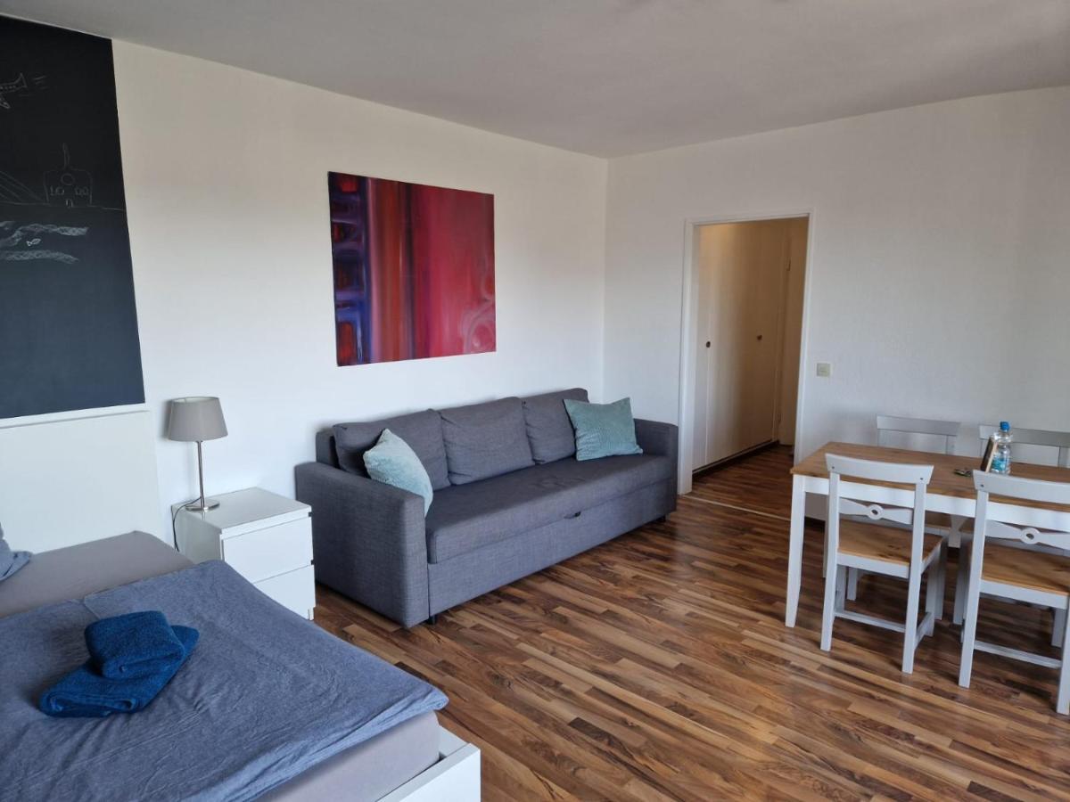Well Located Flat With Balcony Apartment Dusseldorf Ngoại thất bức ảnh